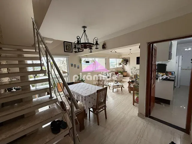 Cobertura / Penthouse com 2m² 5 quartos e 5 banheiros, à venda, no bairro Jardim São Dimas em São José dos Campos