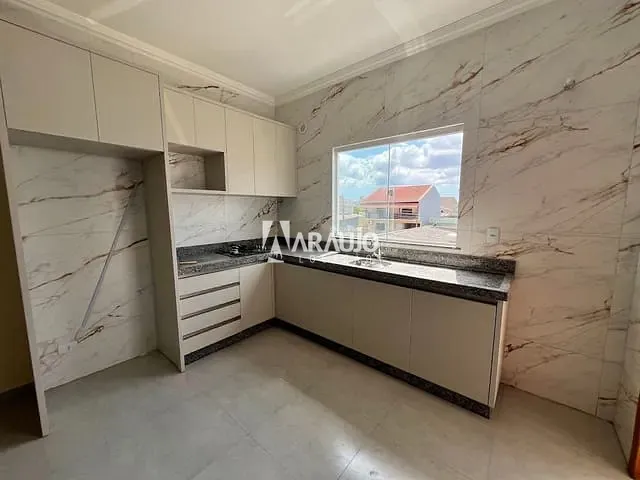 Apartamento 2 quartos e 1 banheiro, para alugar, no bairro Santa Regina em Itajaí