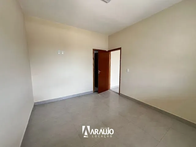 Apartamento 2 quartos e 1 banheiro, para alugar, no bairro Santa Regina em Itajaí