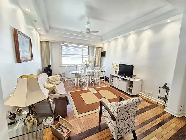Apartamento com 96m² 2 quartos e 2 banheiros, à venda, no bairro Copacabana em Rio de Janeiro