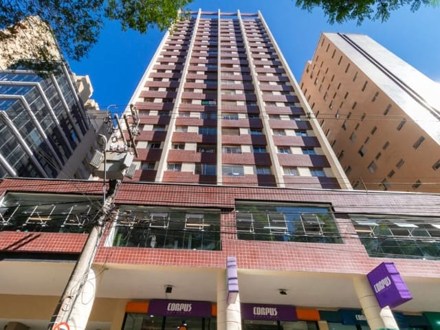 Apartamento 3 quartos e 4 banheiros, para alugar, no bairro Bigorrilho em Curitiba