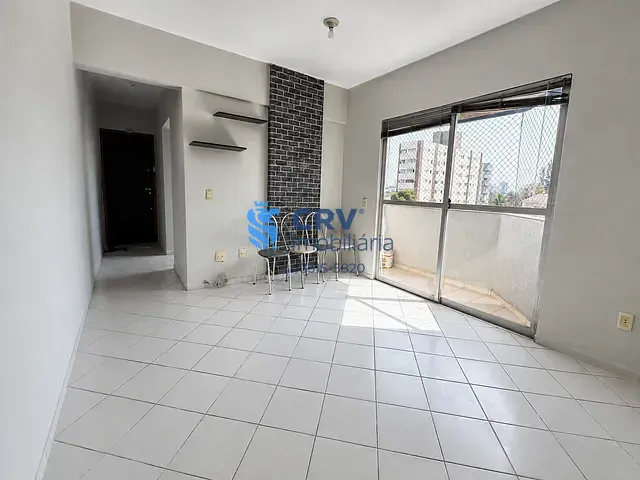 Apartamento com 63m² 2 quartos e 1 banheiro, para alugar, no bairro Centro em Londrina