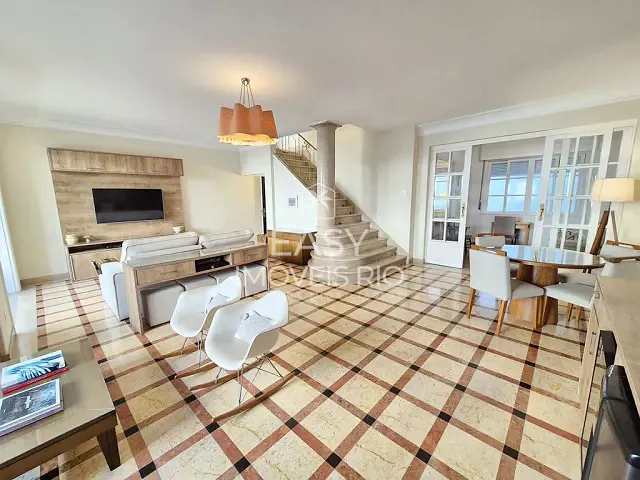 Apartamento com 257m² 3 quartos e 5 banheiros, à venda, no bairro Copacabana em Rio de Janeiro