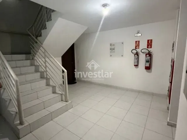Apartamento 2 quartos e 1 banheiro, à venda, no bairro Dinamérica em Campina Grande