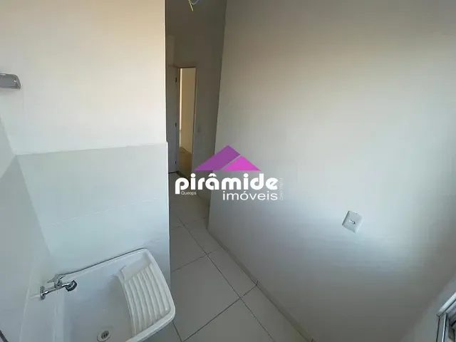 Apartamento 2 quartos e 1 banheiro, à venda, no bairro Jardim Colonial em São José dos Campos