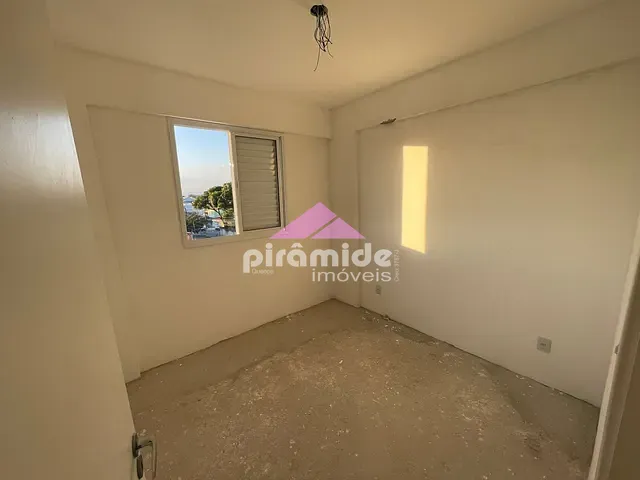 Apartamento 2 quartos e 1 banheiro, à venda, no bairro Jardim Colonial em São José dos Campos