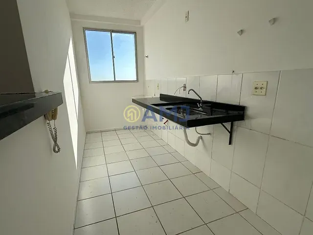 Apartamento 2 quartos e 1 banheiro, à venda, no bairro Chácaras Santa Rita em Goiânia