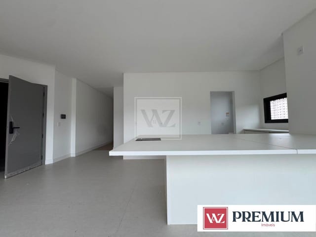 Apartamento 3 quartos e 4 banheiros, à venda, no bairro Centro em Itapema
