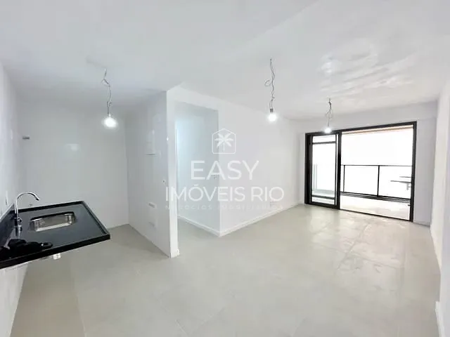 Apartamento com 66m² 2 quartos e 2 banheiros, à venda, no bairro Flamengo em Rio de Janeiro