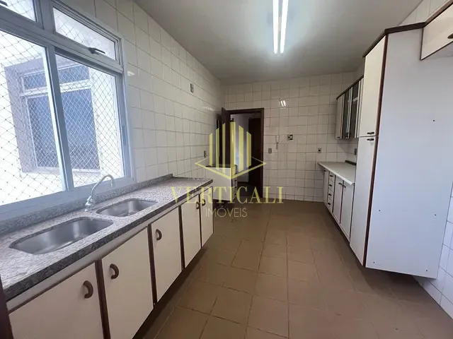 Apartamento com 254m² 3 quartos e 5 banheiros, à venda, no bairro Goiabeiras em Cuiabá