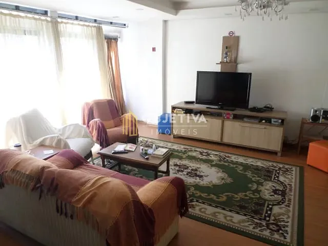 Apartamento com 90m² 1 quarto e 2 banheiros, à venda, no bairro Centro Histórico em Porto Alegre
