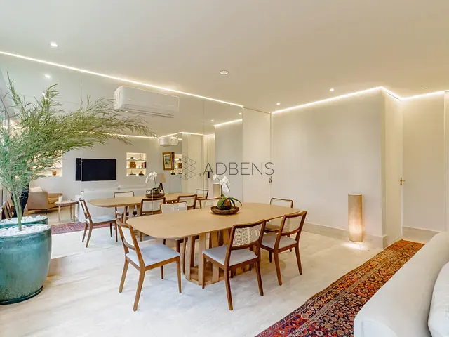 Apartamento 2 quartos e 4 banheiros, à venda, no bairro Jardim Paulista em São Paulo