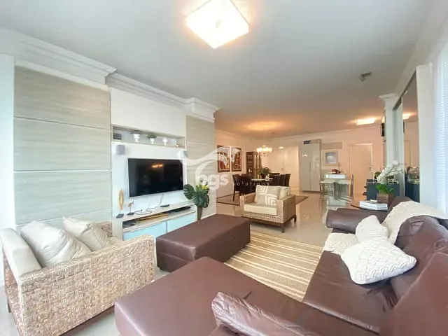 Apartamento com 169m² 3 quartos e 3 banheiros, à venda, no bairro Centro em Balneário Camboriú