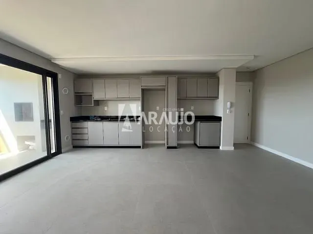 Apartamento 3 quartos e 1 banheiro, para alugar, no bairro Praia Brava de Itajaí em Itajaí