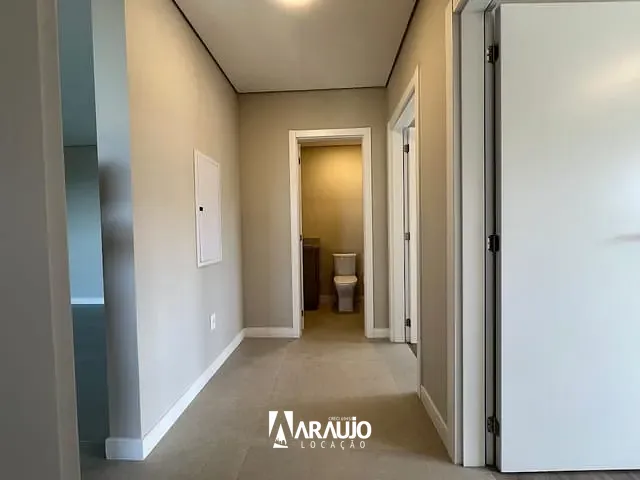 Apartamento 3 quartos e 1 banheiro, para alugar, no bairro Praia Brava de Itajaí em Itajaí