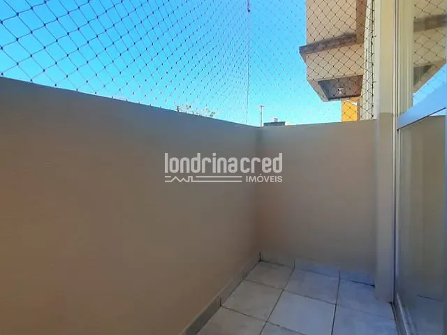 Apartamento com 65m² 2 quartos e 1 banheiro, à venda, no bairro Portal de Versalhes 1 em Londrina
