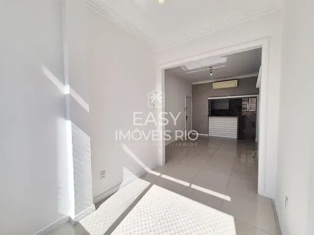 Apartamento com 85m² 2 quartos e 2 banheiros, para alugar, no bairro Ipanema em Rio de Janeiro