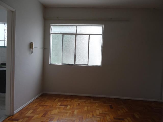 Apartamento 3 quartos e 2 banheiros, para alugar, no bairro Dom Bosco em Juiz de Fora
