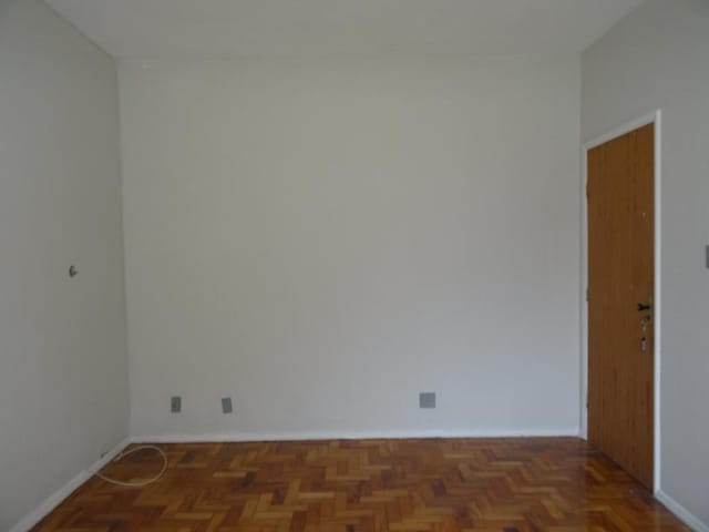 Apartamento 3 quartos e 2 banheiros, para alugar, no bairro Dom Bosco em Juiz de Fora