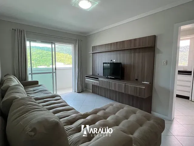 Apartamento 2 quartos e 1 banheiro, para alugar, no bairro Dom Bosco em Itajaí