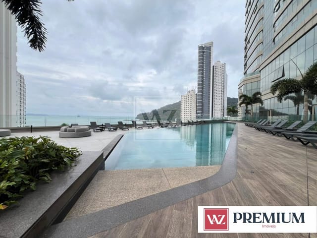 Apartamento 4 quartos e 5 banheiros, à venda, no bairro Centro em Balneário Camboriú