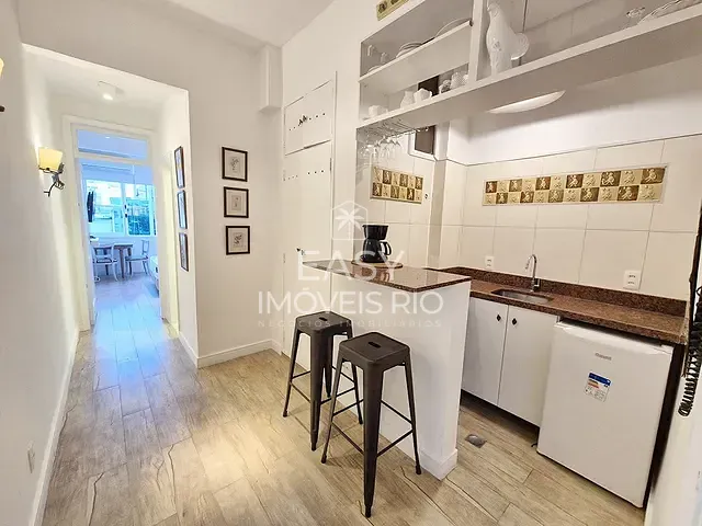Apartamento com 27m² 1 quarto e 1 banheiro, para alugar, no bairro Ipanema em Rio de Janeiro