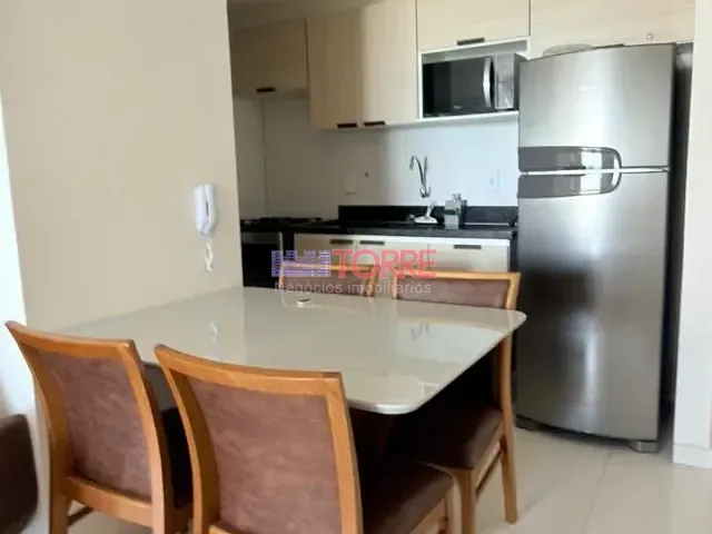 Apartamento 2 quartos e 1 banheiro, para alugar, no bairro Jardim Atlântico em Ilhéus