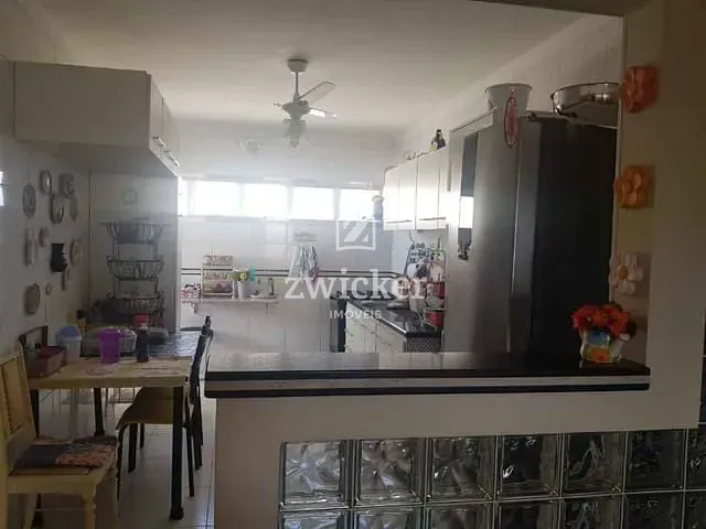 Apartamento com 85m² 3 quartos e 2 banheiros, à venda, no bairro Vila Brunhari em Bauru