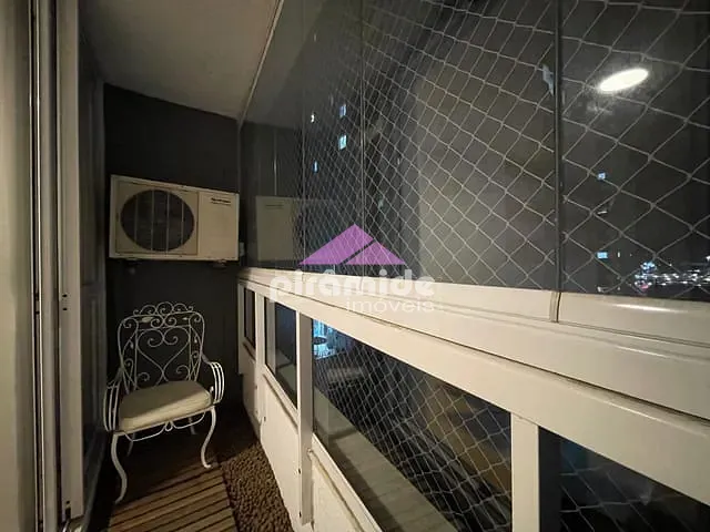 Apartamento com 114m² 4 quartos e 2 banheiros, à venda, no bairro Jardim Aquarius em São José dos Campos