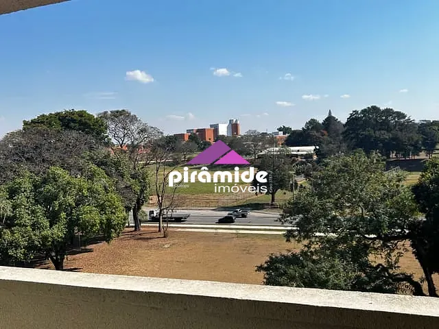 Apartamento 2 quartos e 1 banheiro, à venda, no bairro Parque Industrial em São José dos Campos