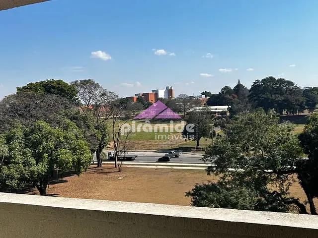 Apartamento 2 quartos e 1 banheiro, à venda, no bairro Parque Industrial em São José dos Campos