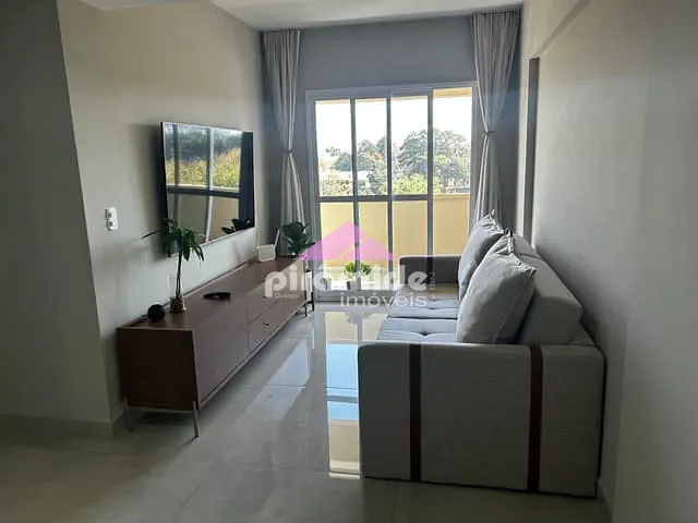 Apartamento 2 quartos e 1 banheiro, à venda, no bairro Parque Industrial em São José dos Campos