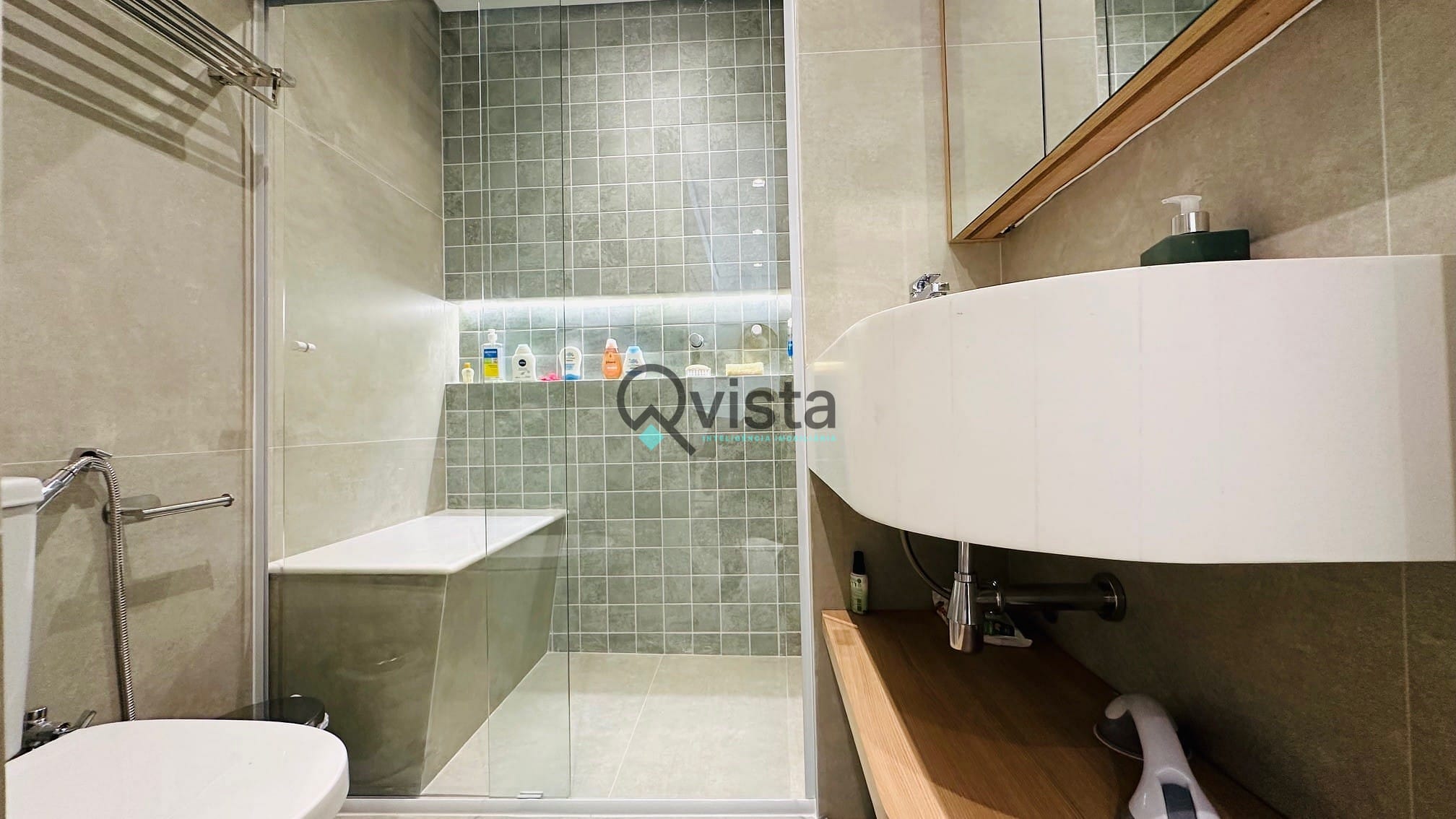 Apartamento à venda com 1 quarto, 60m² - Foto 10