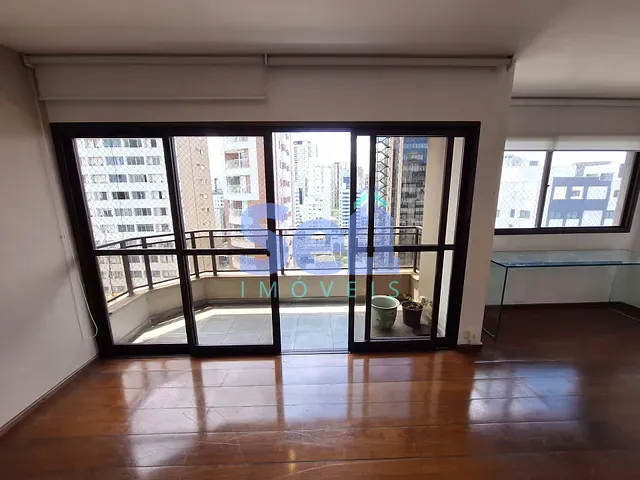 Apartamento 3 quartos e 4 banheiros, à venda, no bairro Jardim Europa em São Paulo