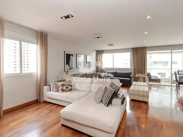 Apartamento com 198m² 3 quartos e 4 banheiros, à venda, no bairro Cidade Monções em São Paulo