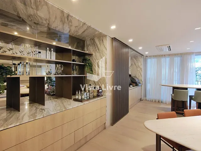 Apartamento com 249m² 3 quartos e 5 banheiros, à venda, no bairro Pinheiros em São Paulo