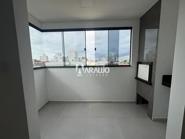 Apartamento 2 quartos e 2 banheiros, para alugar, no bairro Gravatá em Navegantes
