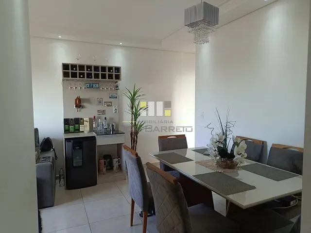 Apartamento 2 quartos e 1 banheiro, à venda, no bairro Parque Emília em Sumaré