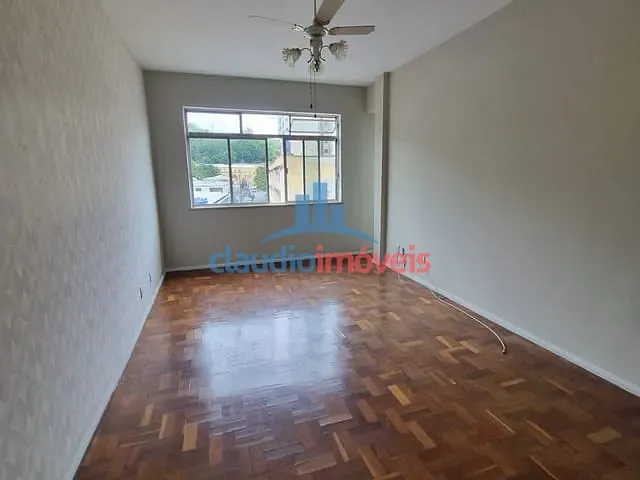 Apartamento 2 quartos e 1 banheiro, à venda, no bairro Centro em Barra Mansa