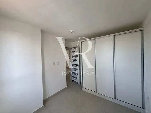 Apartamento 3 quartos e 2 banheiros, para alugar, no bairro Manaíra em João Pessoa
