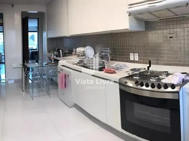 Apartamento com 221m² 4 quartos e 5 banheiros, à venda, no bairro Sumaré em São Paulo