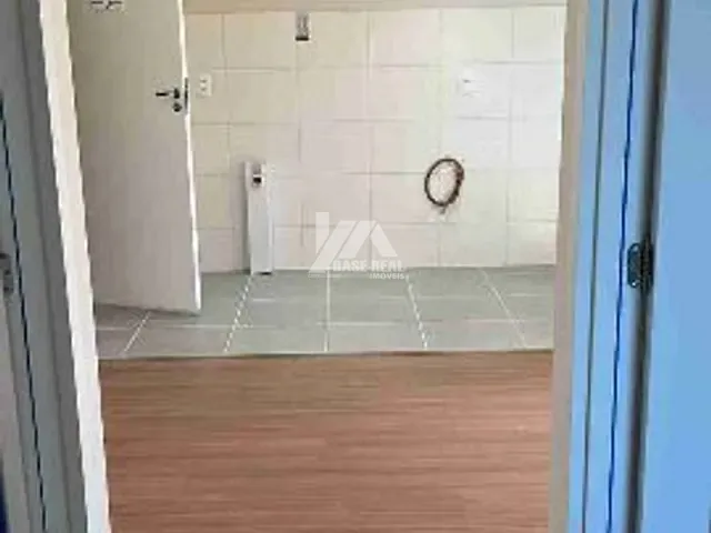 Apartamento 2 quartos e 1 banheiro, à venda, no bairro Chapada em PONTA GROSSA