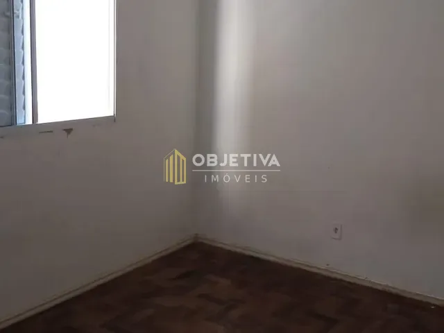 Apartamento 1 quarto e 1 banheiro, à venda, no bairro Floresta em Porto Alegre