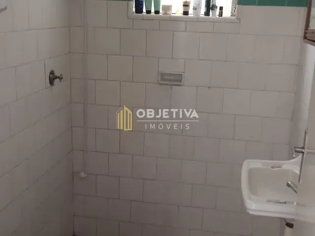 Apartamento 1 quarto e 1 banheiro, à venda, no bairro Floresta em Porto Alegre