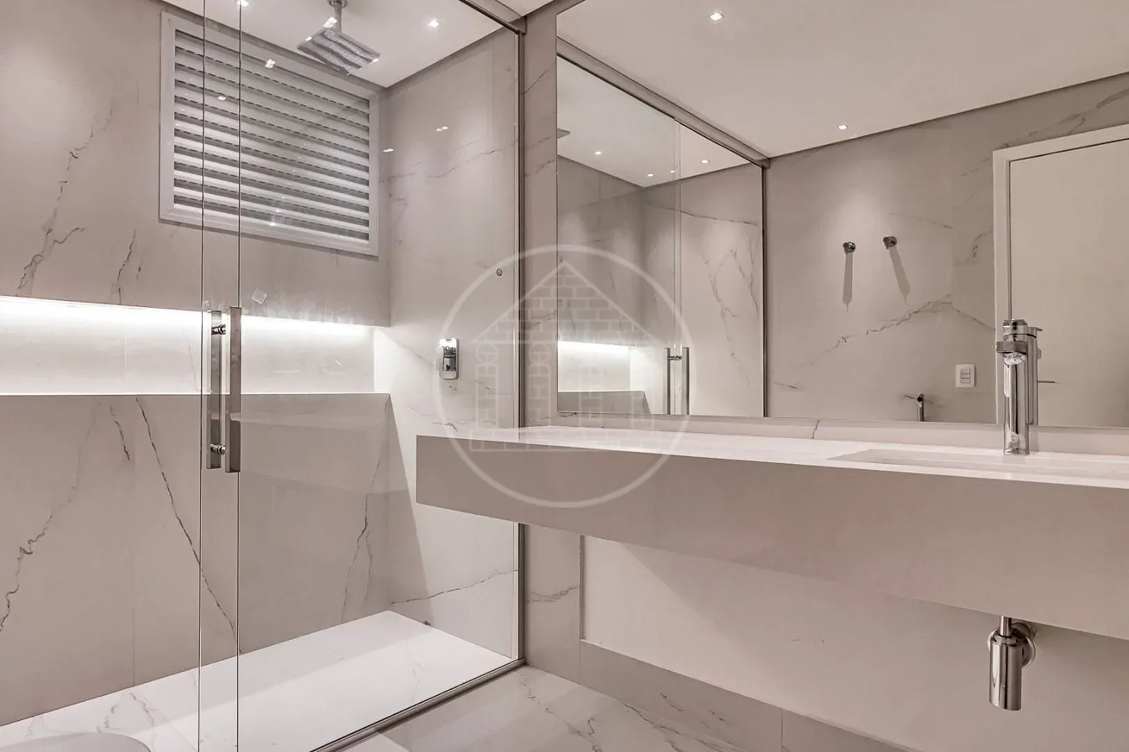Apartamento, 3 quartos, 213 m² - Foto 11