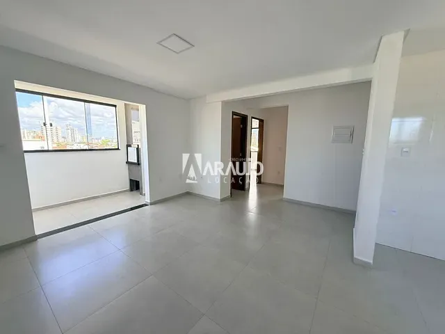 Apartamento 2 quartos e 1 banheiro, para alugar, no bairro Gravatá em Navegantes