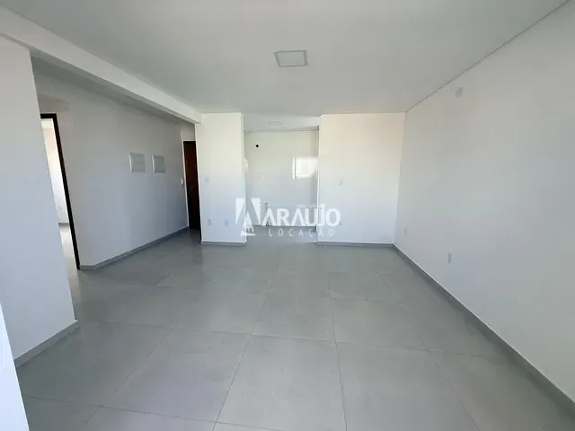 Apartamento 2 quartos e 1 banheiro, para alugar, no bairro Gravatá em Navegantes