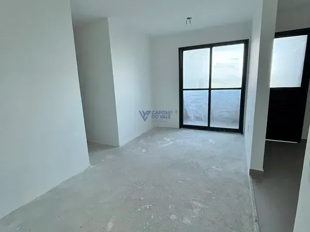 Apartamento 3 quartos e 2 banheiros, à venda, no bairro Jardim das Indústrias em São José dos Campos