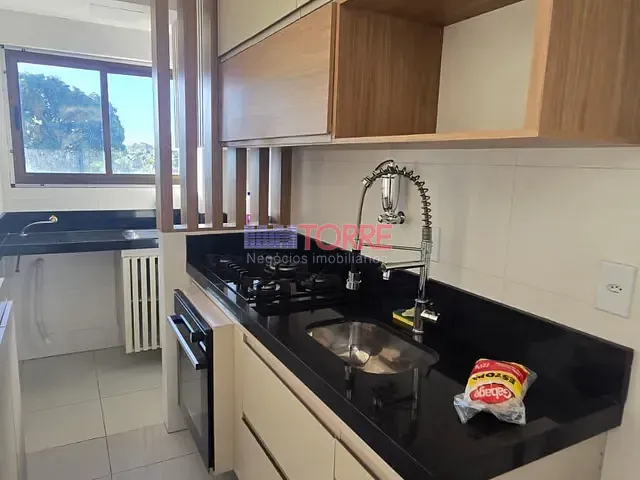 Apartamento 2 quartos e 2 banheiros, à venda, no bairro Jardim Savóia em Ilhéus