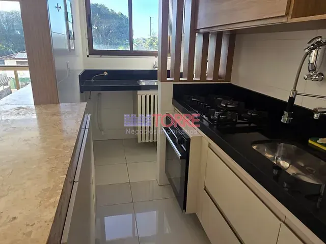 Apartamento 2 quartos e 2 banheiros, à venda, no bairro Jardim Savóia em Ilhéus